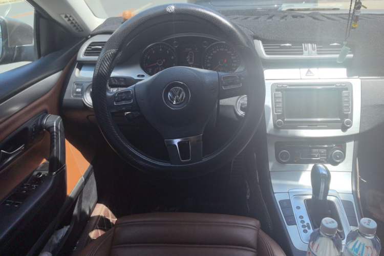 Used Volkswagen FAW-Volkswagen CC 2012 1.8TSI Luxury Model Steering Wheel