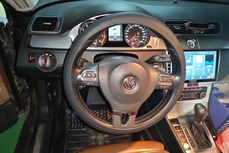 Used Volkswagen FAW-Volkswagen CC 2012 2.0 TSI Luxury Model Steering Wheel