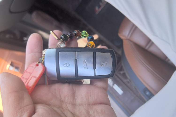 Used Volkswagen FAW-Volkswagen CC 2012 1.8TSI Luxury Model Vehicle Key