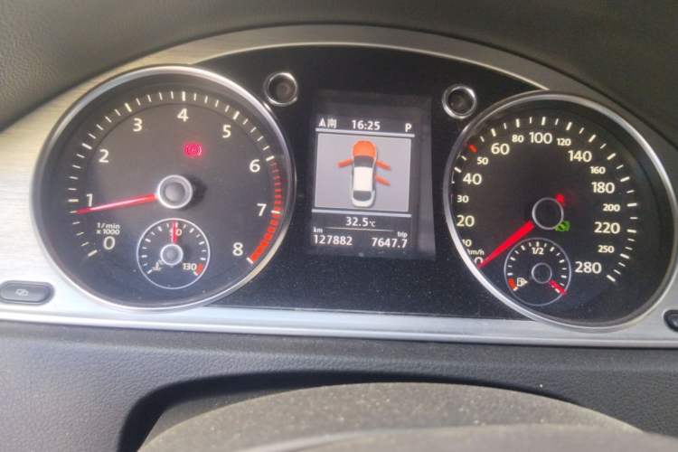 Used Volkswagen FAW-Volkswagen CC 2012 2.0 TSI Ultimate Edition Instrument Cluster