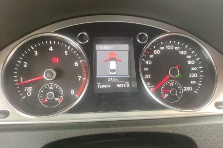 Used Volkswagen FAW-Volkswagen CC 2012 1.8TSI Luxury Model Instrument Cluster