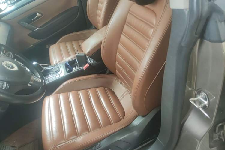 Used Volkswagen FAW-Volkswagen CC 2012 1.8TSI Luxury Model Left Front Seat