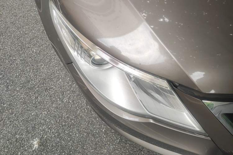 Used Volkswagen FAW-Volkswagen CC 2012 1.8TSI Luxury Model Right Front Headlight