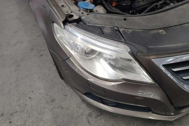 Used Volkswagen FAW-Volkswagen CC 2012 1.8TSI Elite Edition Right Front Headlight