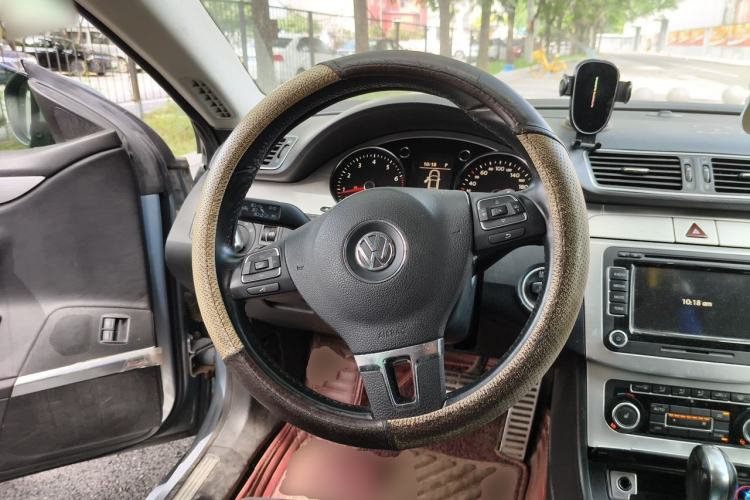 Used Volkswagen FAW-Volkswagen CC 2012 2.0 TSI Ultimate Edition Steering Wheel