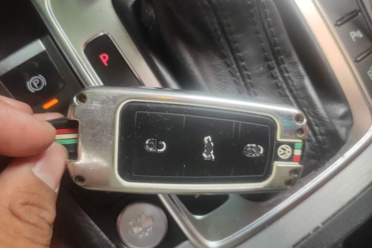 Used Volkswagen FAW-Volkswagen CC 2012 1.8TSI Luxury Model Vehicle Key