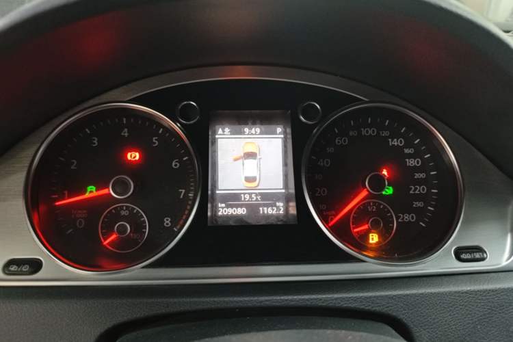 Used Volkswagen FAW-Volkswagen CC 2012 2.0 TSI Prestige Edition Instrument Cluster