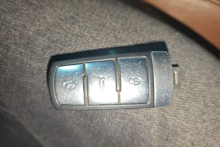 Used Volkswagen FAW-Volkswagen CC 2012 2.0 TSI Prestige Edition Vehicle Key