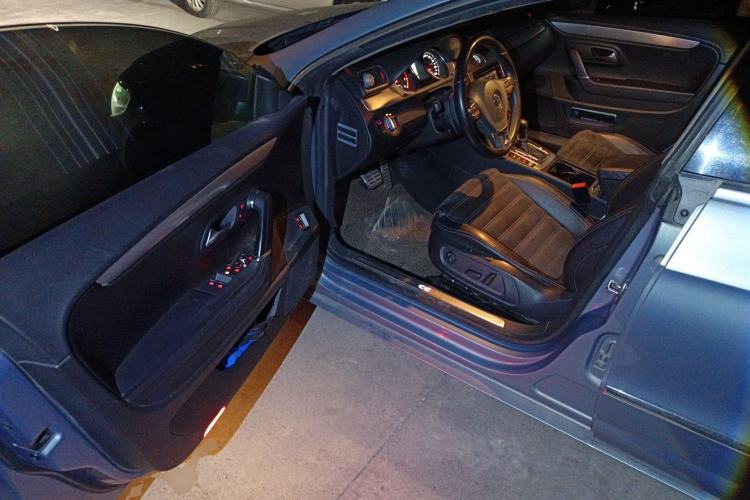 Used Volkswagen FAW-Volkswagen CC 2012 2.0 TSI Luxury Model Driver Seat