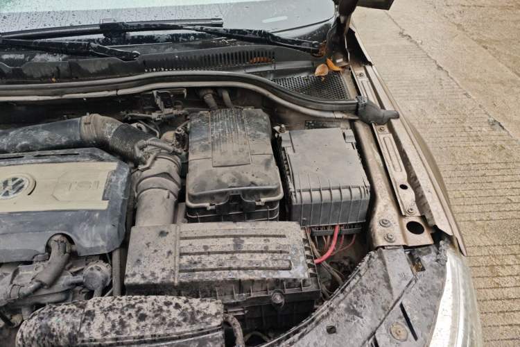 Used Volkswagen FAW-Volkswagen CC 2012 2.0 TSI Ultimate Edition Engine Bay Left