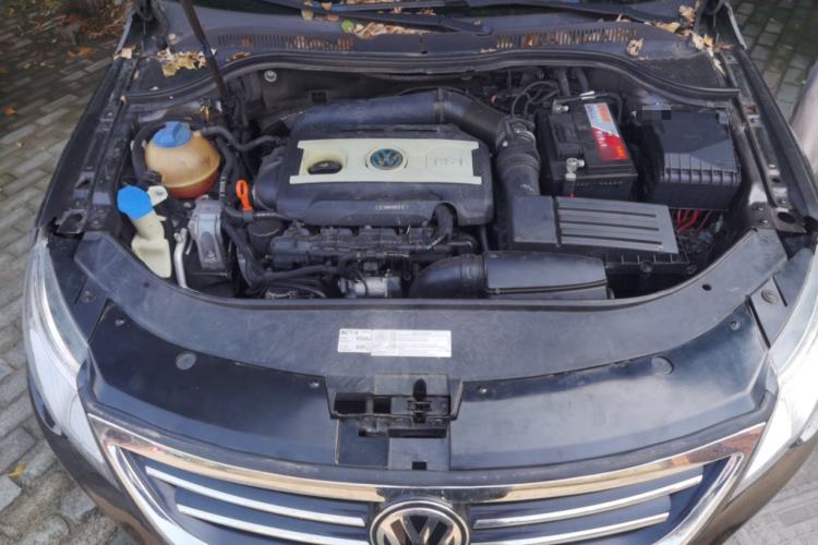 Used Volkswagen FAW-Volkswagen CC 2012 2.0 TSI Ultimate Edition Engine Bay
