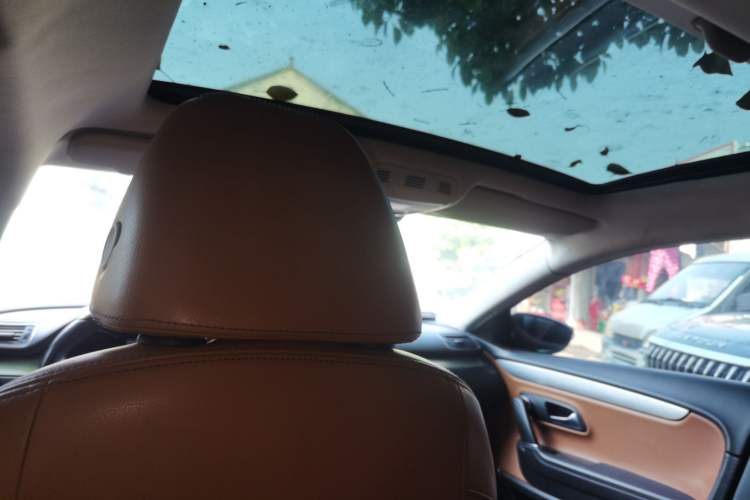 Used Volkswagen FAW-Volkswagen CC 2012 2.0 TSI Ultimate Edition Headliner
