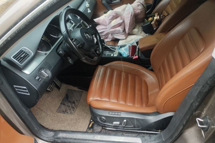 Used Volkswagen FAW-Volkswagen CC 2012 2.0 TSI Ultimate Edition Left Front Seat