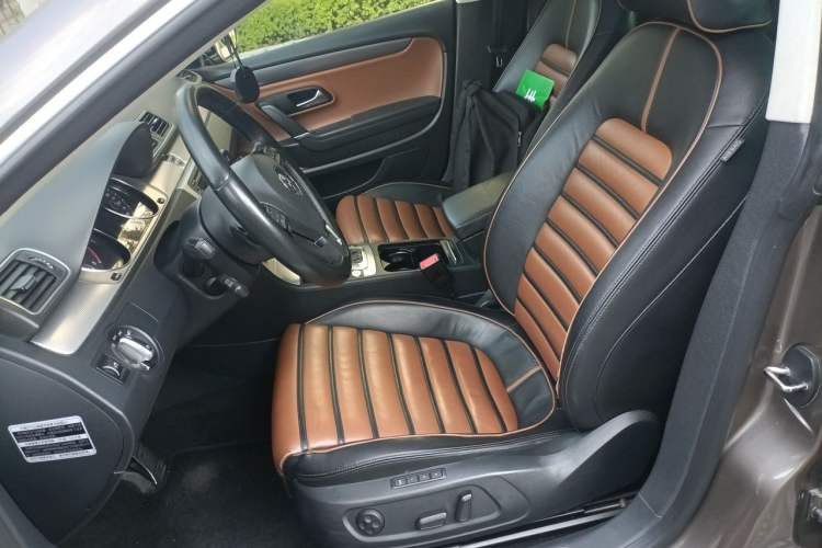 Used Volkswagen FAW-Volkswagen CC 2012 3.0 FSI V6 Left Front Seat