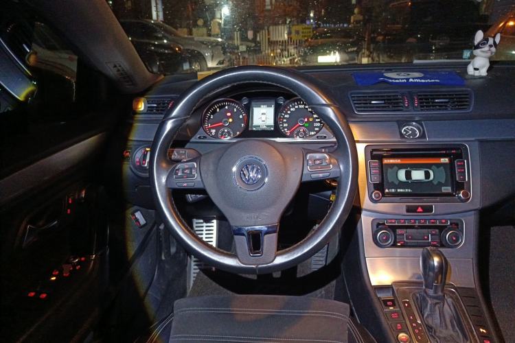 Used Volkswagen FAW-Volkswagen CC 2012 2.0 TSI Luxury Model Steering Wheel