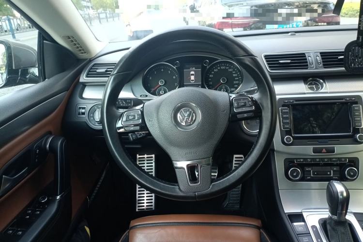 Used Volkswagen FAW-Volkswagen CC 2012 3.0 FSI V6 Steering Wheel