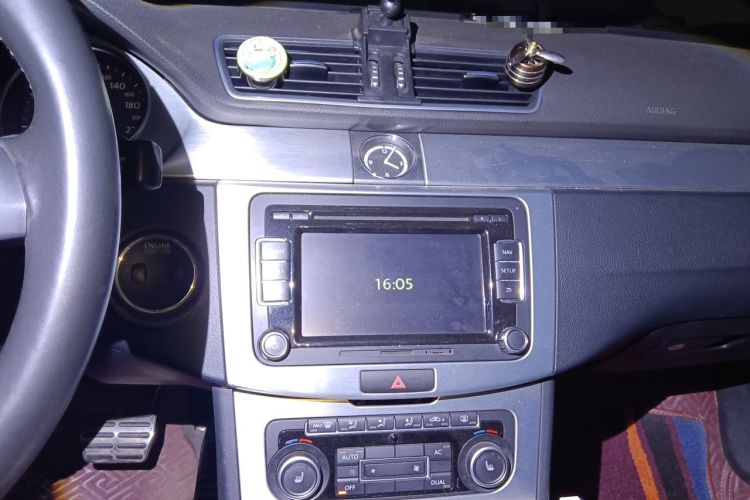 Used Volkswagen FAW-Volkswagen CC 2012 2.0 TSI Ultimate Edition Audio And AC Panel
