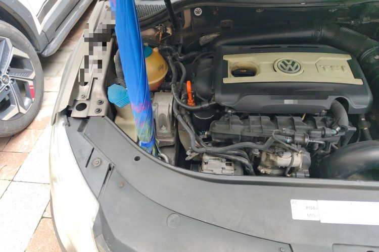 Used Volkswagen FAW-Volkswagen CC 2012 1.8TSI Elite Edition Engine Bay Right