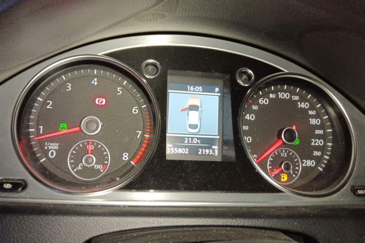 Used Volkswagen FAW-Volkswagen CC 2012 2.0 TSI Ultimate Edition Instrument Cluster
