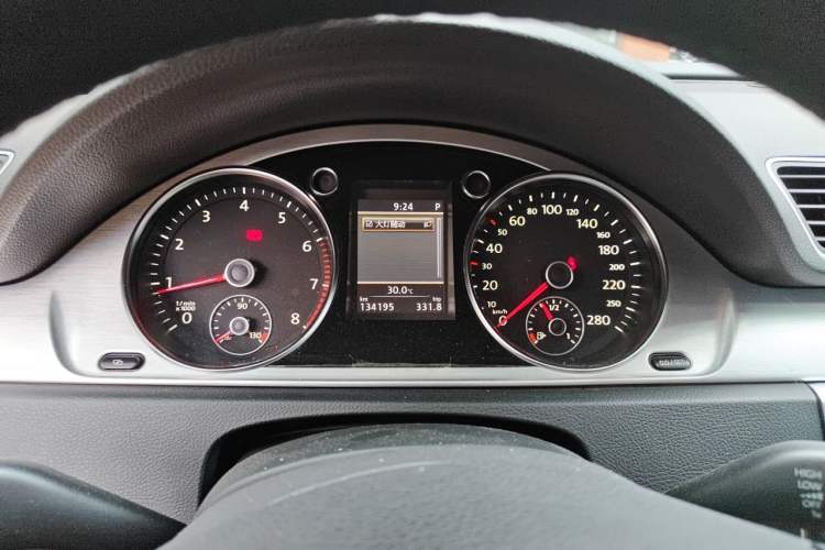 Used Volkswagen FAW-Volkswagen CC 2012 2.0 TSI Luxury Model Instrument Cluster