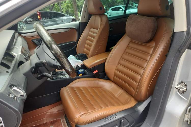 Used Volkswagen FAW-Volkswagen CC 2012 2.0 TSI Ultimate Edition Left Front Seat