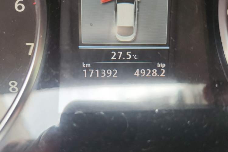 Used Volkswagen FAW-Volkswagen CC 2012 2.0 TSI Ultimate Edition Odometer Close Up