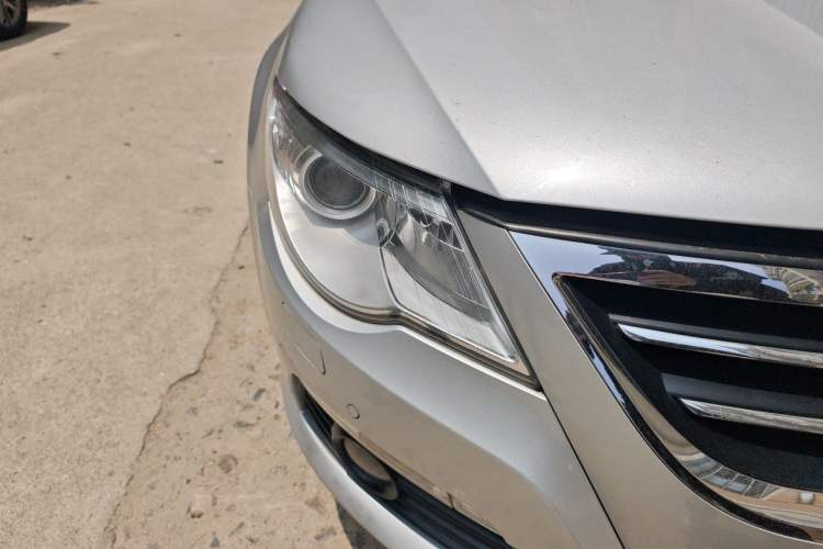 Used Volkswagen FAW-Volkswagen CC 2012 2.0 TSI Luxury Model Right Front Headlight