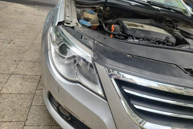 Used Volkswagen FAW-Volkswagen CC 2012 2.0 TSI Ultimate Edition Right Front Headlight