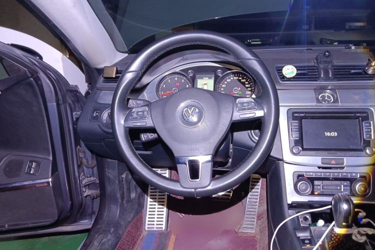 Used Volkswagen FAW-Volkswagen CC 2012 2.0 TSI Ultimate Edition Steering Wheel