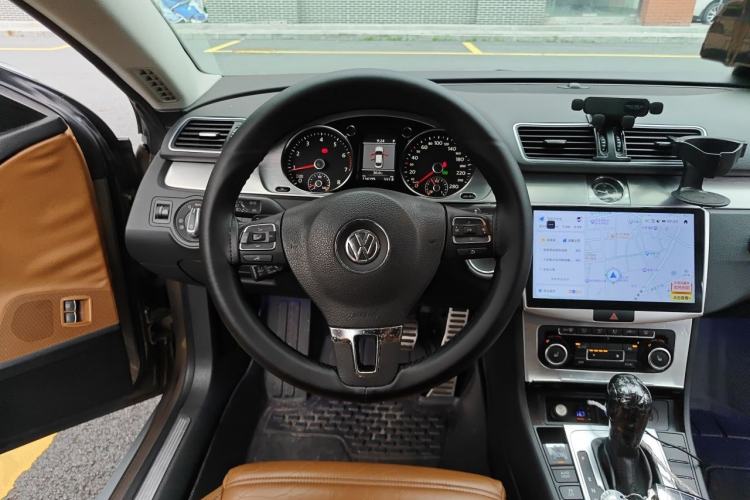 Used Volkswagen FAW-Volkswagen CC 2012 2.0 TSI Luxury Model Steering Wheel