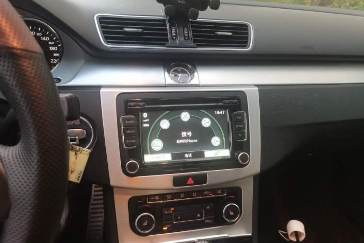 Used Volkswagen FAW-Volkswagen CC 2012 1.8TSI Prestige Model Audio And AC Panel