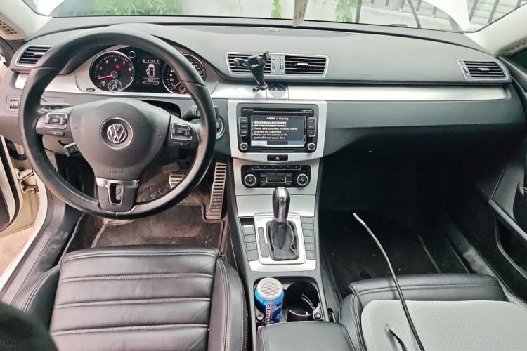 Used Volkswagen FAW-Volkswagen CC 2012 1.8TSI Elite Edition Center Console