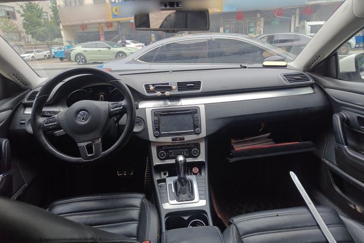 Used Volkswagen FAW-Volkswagen CC 2012 1.8TSI Elite Edition Center Console