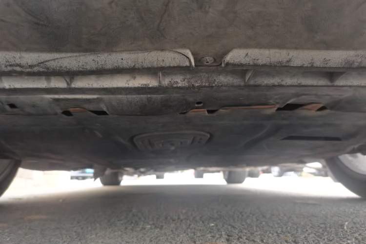 Used Volkswagen FAW-Volkswagen CC 2012 1.8TSI Prestige Model Chassis Front