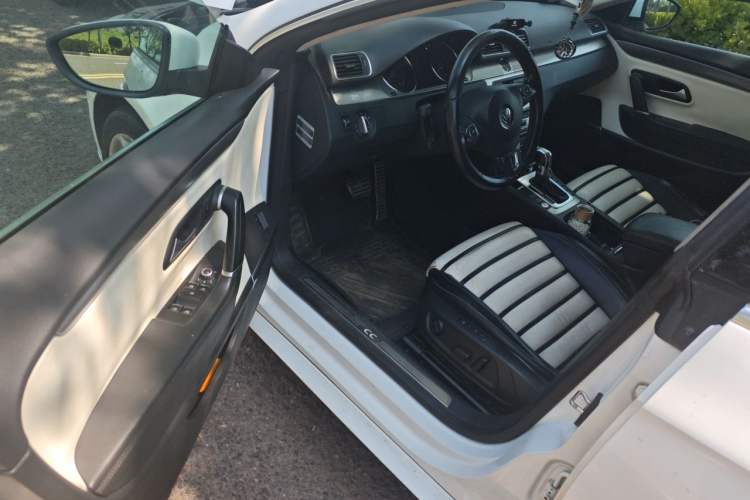 Used Volkswagen FAW-Volkswagen CC 2012 3.0 FSI V6 Driver Seat