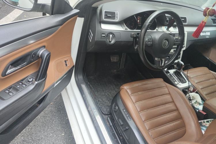 Used Volkswagen FAW-Volkswagen CC 2012 1.8TSI Luxury Model Driver Seat