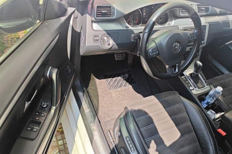 Used Volkswagen FAW-Volkswagen CC 2012 1.8TSI Luxury Model Driver Seat