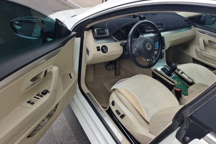 Used Volkswagen FAW-Volkswagen CC 2012 1.8TSI Prestige Model Driver Seat