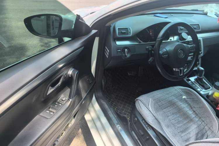 Used Volkswagen FAW-Volkswagen CC 2012 1.8TSI Prestige Model Driver Seat