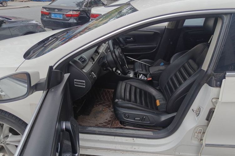 Used Volkswagen FAW-Volkswagen CC 2012 1.8TSI Elite Edition Driver Seat