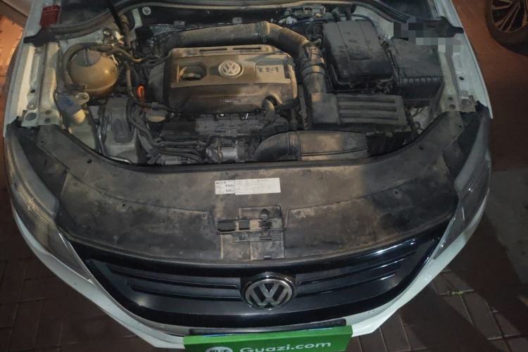 Used Volkswagen FAW-Volkswagen CC 2012 2.0 TSI Ultimate Edition Engine Bay