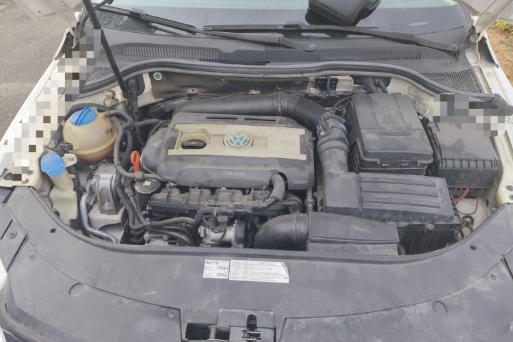 Used Volkswagen FAW-Volkswagen CC 2012 2.0 TSI Ultimate Edition Engine Bay