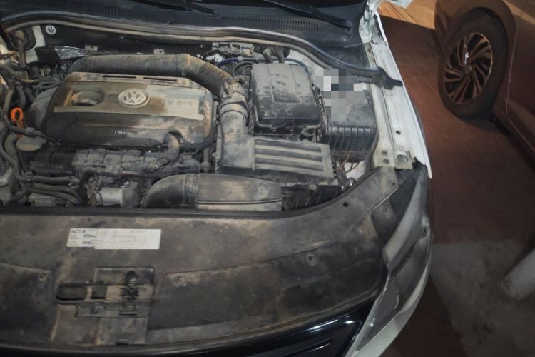 Used Volkswagen FAW-Volkswagen CC 2012 2.0 TSI Ultimate Edition Engine Bay Left