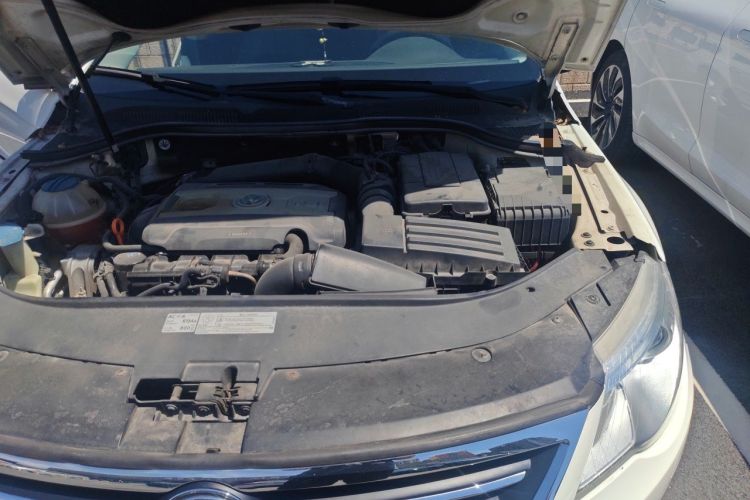 Used Volkswagen FAW-Volkswagen CC 2012 1.8TSI Luxury Model Engine Bay Left