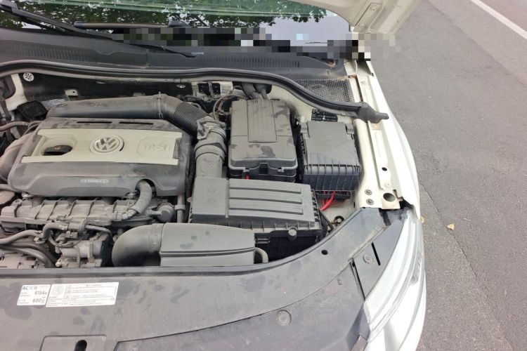 Used Volkswagen FAW-Volkswagen CC 2012 1.8TSI Prestige Model Engine Bay Left