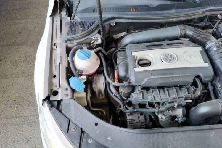 Used Volkswagen FAW-Volkswagen CC 2012 2.0 TSI Ultimate Edition Engine Bay Right