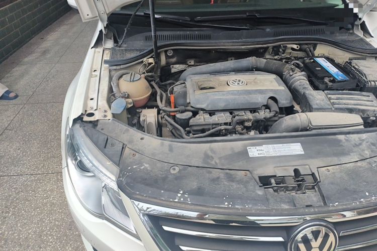 Used Volkswagen FAW-Volkswagen CC 2012 2.0 TSI Ultimate Edition Engine Bay Right