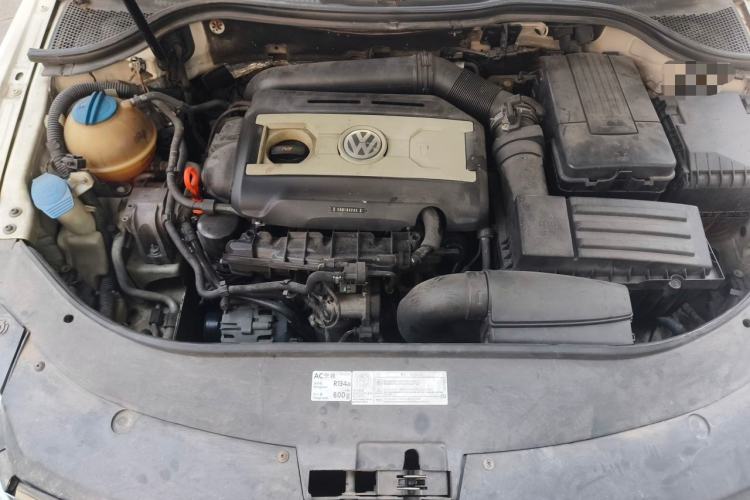 Used Volkswagen FAW-Volkswagen CC 2012 2.0 TSI Ultimate Edition Engine Bay