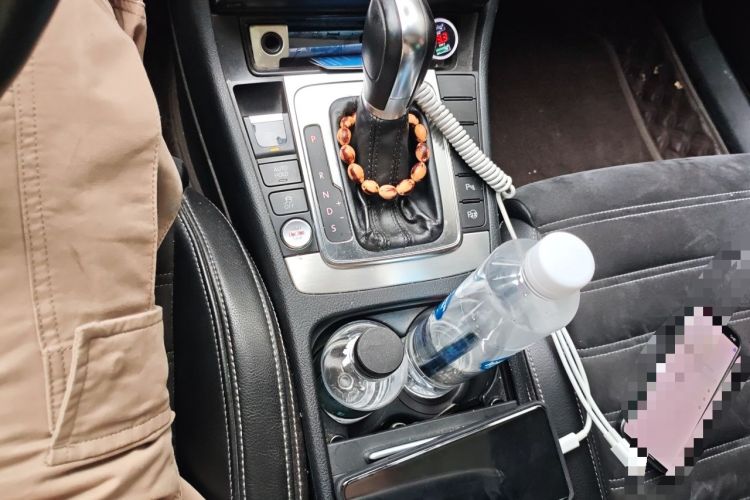 Used Volkswagen FAW-Volkswagen CC 2012 2.0 TSI Ultimate Edition Gear Lever