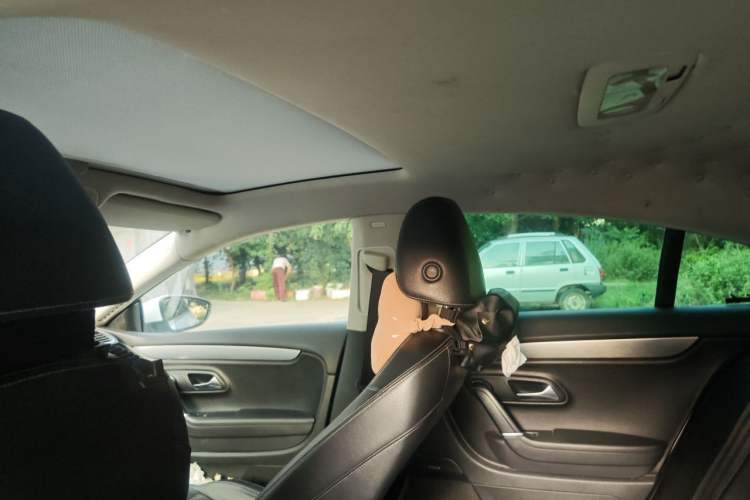 Used Volkswagen FAW-Volkswagen CC 2012 2.0 TSI Luxury Model Headliner